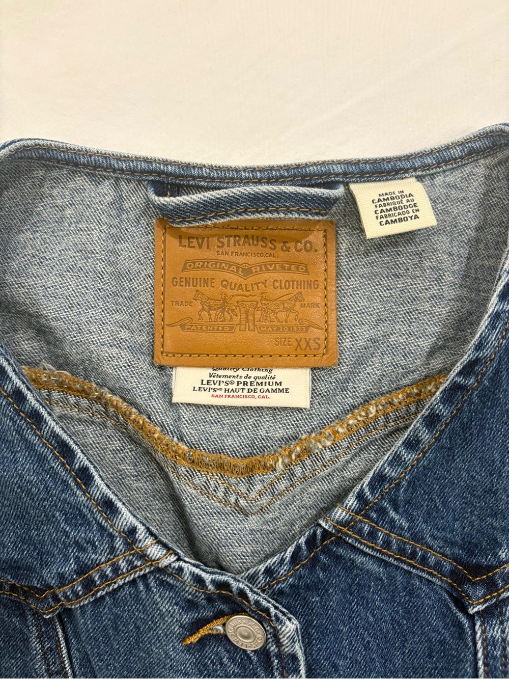 Levi's Blue Denim Button-Up Vest - Picture 3 of 4